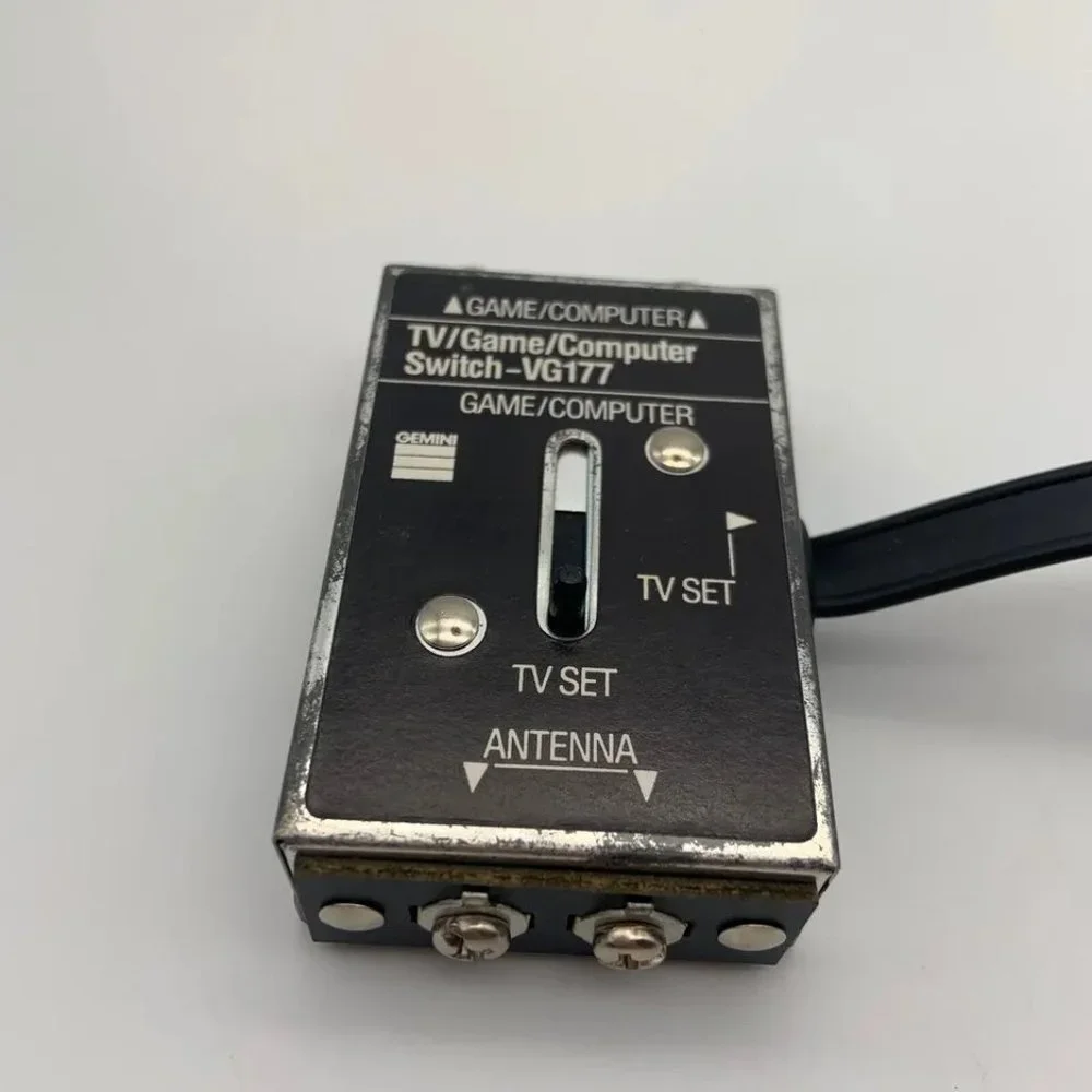 Vintage TV/Game/Computer VG177 Small Box Switch
